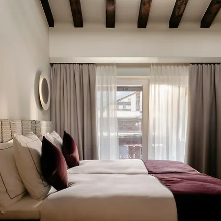 Schloss Zermatt - Cbd & Adaptogenic Spa And Sport Hotel Exterior photo