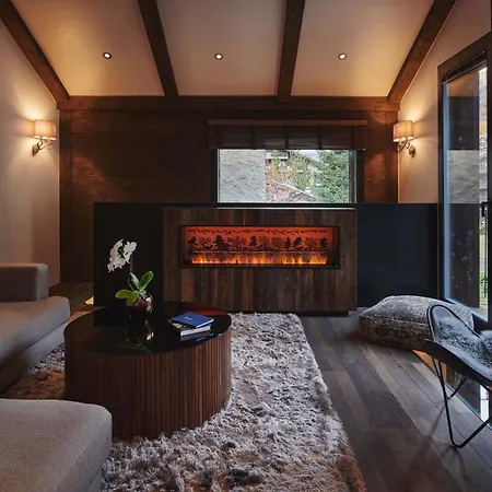 Schloss Zermatt - Cbd & Adaptogenic Spa And Sport Hotel Room photo