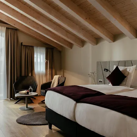 Schloss Zermatt - Cbd & Adaptogenic Spa And Sport Hotel Exterior photo